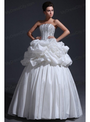 Strapless Ball Gown Beaded Decorate Bodice Taffeta Wedding Dress