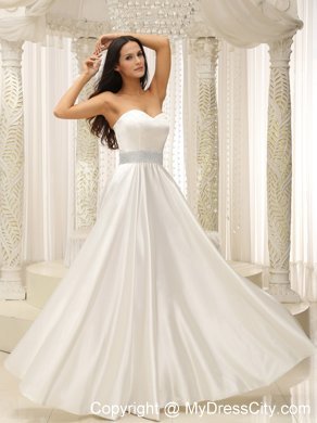 Floor-length Sweetheart Ruching Satin Wedding Dress with Beaded Waist
