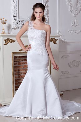 2013 Mermaid One Lace Shoulder Beading and Embroidery Wedding Dress