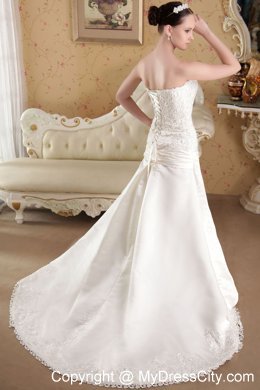 White Strapless A-Line Princess Brush Train Taffeta Appliques Wedding Dress