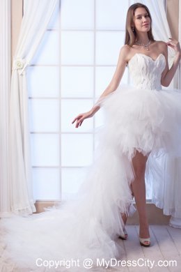 New Arrival A-line Sweetheart High-low Appliques and Beading Wedding Dress New Arrival A-line Sweetheart High-low Appliques and Beading Wedding Dress