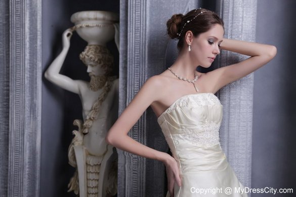 Special Champagne Strapless Court Train A-line Wedding Dress with Appliques