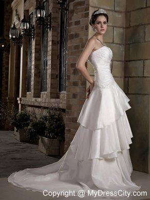 Fashionable A-line Strapless Court Train Appliques Wedding Dress Ruffled