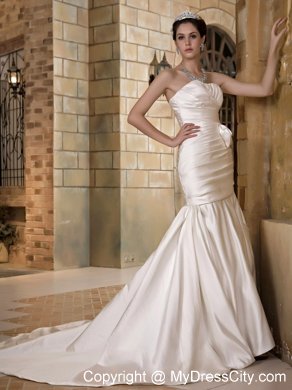 New Mermaid Strapless Chapel Train Ruched Wedding Dress 2013 Hot sale