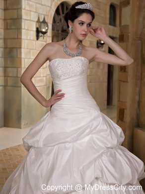 Discount A-line Strapless Court Train Appliques and Pick-ups Wedding Dress