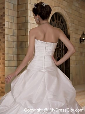 Discount A-line Strapless Court Train Appliques and Pick-ups Wedding Dress