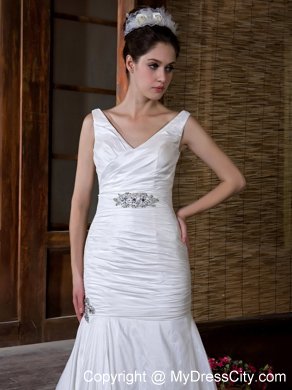 Cheap Mermaid V-neck Taffeta Ruche and Beading Court Train Bridal Gown