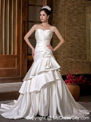 Fashionable A-line Sweetheart Ruffled and Ruched Flowery Wedding Dress