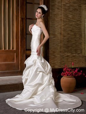 Fashion Mermaid Strapless Chapel Train Beading and Ruche Wedding Dress