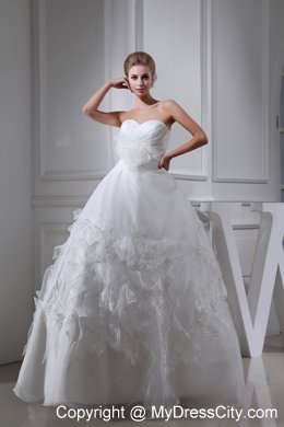 Graceful Appliques and Ruching Sweetheart Wedding Gown Dress on Sale
