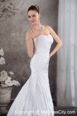 Dramatic Sweetheart A-line Brush Train Pleated Wedding Dress Lace-up
