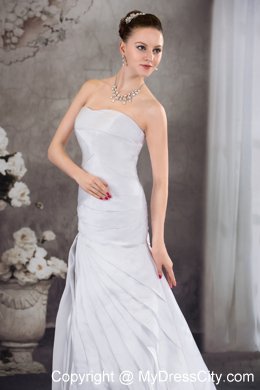 Dramatic Sweetheart A-line Brush Train Pleated Wedding Dress Lace-up