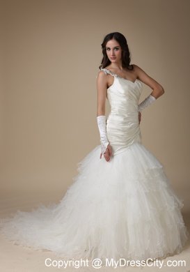 Elegant Mermaid One Shoulder Appliques and Ruched Bridal dress