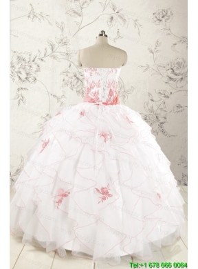 2015 Pretty Appliques and Ruffles Quinceanera Dresses with Strapless