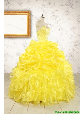 Popular Sweetheart Yellow Quinceanera Dresses with Beading