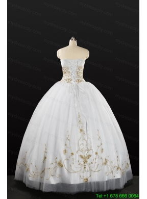 White Strapless 2015 Quinceanera Dress with Beading and Appliques
