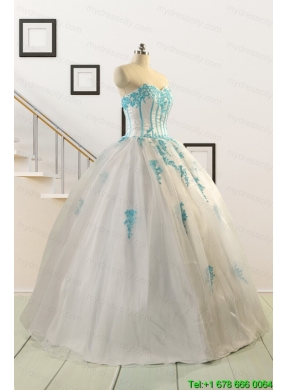 2015 Affordable White Quinceanera Dresses with Appliques