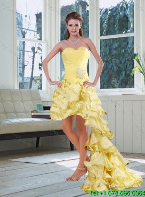 Detachable Yellow Beaded and Ruffled Sweetheart Quinceanera Dress for 2015
