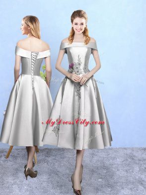 Off The Shoulder Sleeveless Taffeta Bridesmaid Dresses Appliques Lace Up