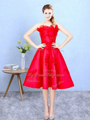 Sexy Satin Sleeveless Knee Length Court Dresses for Sweet 16 and Appliques and Ruffles