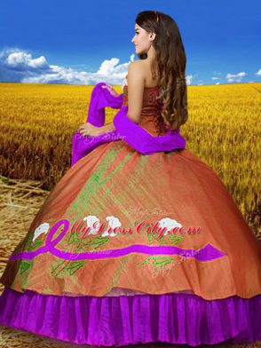 Best Selling Sweetheart Sleeveless Taffeta Quinceanera Dress Embroidery Lace Up