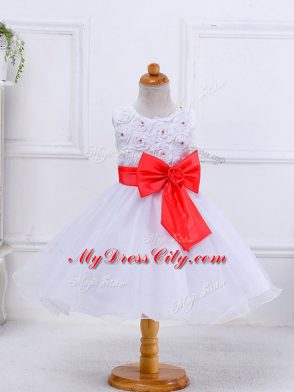 Sleeveless Knee Length Bowknot Zipper Little Girls Pageant Gowns with White