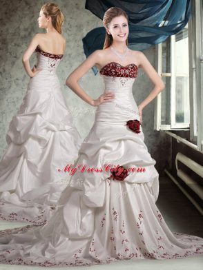 Fancy White And Red Sleeveless Taffeta and Chiffon Brush Train Backless Wedding Dresses for Wedding Party