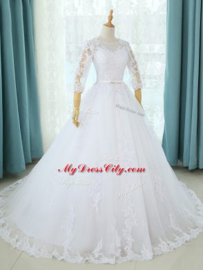 Affordable White Tulle Zipper Wedding Dresses Half Sleeves Court Train Lace and Appliques