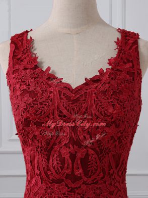 Trendy V-neck Sleeveless Mother of Groom Dress Brush Train Lace and Appliques Red Lace