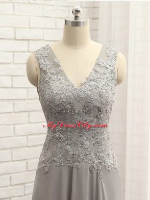 Grey Column/Sheath V-neck Sleeveless Chiffon Floor Length Zipper Lace and Appliques Mother Dresses