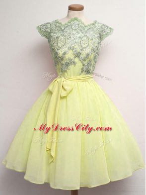Knee Length A-line Cap Sleeves Yellow Dama Dress for Quinceanera Lace Up
