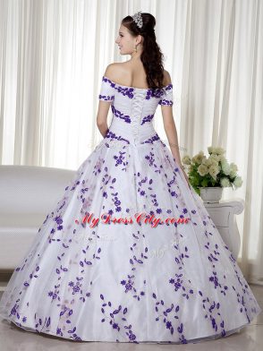 White Off The Shoulder Lace Up Embroidery Quinceanera Gown Short Sleeves