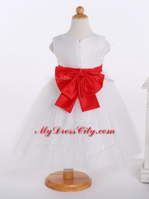 Spectacular White Tulle Zipper Flower Girl Dresses for Less Sleeveless Knee Length Bowknot and Hand Made Flower