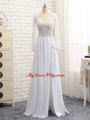 Fashion V-neck Long Sleeves Chiffon Homecoming Dress Lace and Appliques Zipper