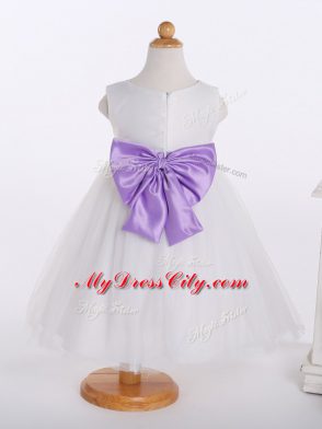 Glamorous White Zipper Flower Girl Dress Bowknot and Hand Made Flower Sleeveless Knee Length