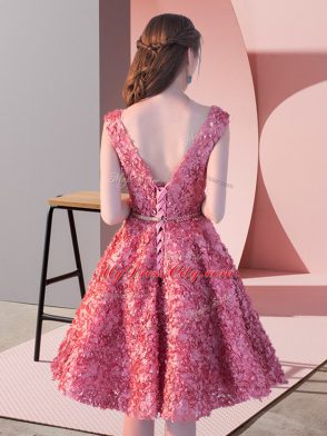 Sleeveless Knee Length Belt Lace Up Dress for Prom with Rust Red