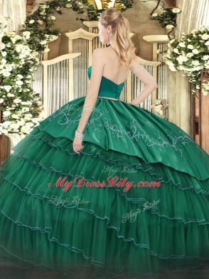 Perfect Halter Top Sleeveless Vestidos de Quinceanera Floor Length Embroidery Green Tulle