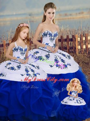 Sleeveless Embroidery and Ruffles and Bowknot Lace Up Sweet 16 Quinceanera Dress