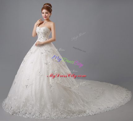On Sale White Bridal Gown Sweetheart Sleeveless Chapel Train Lace Up