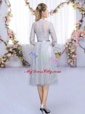 Nice Tea Length Zipper Bridesmaid Gown Grey for Wedding Party with Lace and Belt