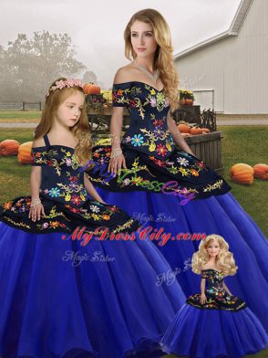 Fashion Royal Blue Ball Gowns Embroidery Sweet 16 Quinceanera Dress Lace Up Tulle Sleeveless Floor Length