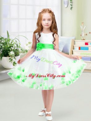 White Tulle Zipper Flower Girl Dresses Sleeveless Knee Length Appliques and Belt