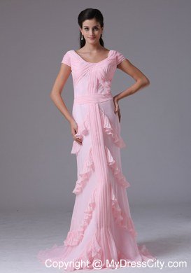 Short Sleeves Baby Pink Scoop Column Celebrity Dress With Ruffed Layers