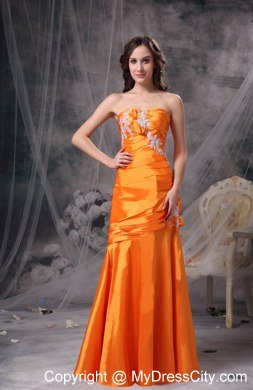Appliques and Ruche Orange Column Sweetheart Celebrity Dress Taffeta