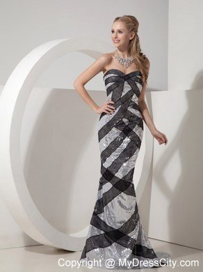 Black and Silver Mermaid Celebrity Dress Sweetheart Sequin Brush Train