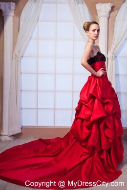 2014 Hot Red A-line Strapless Beaded Lace Bridal Gown with Chapel Train