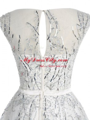 Modest Scoop Cap Sleeves Organza Mini Length Zipper Prom Dresses in White with Beading