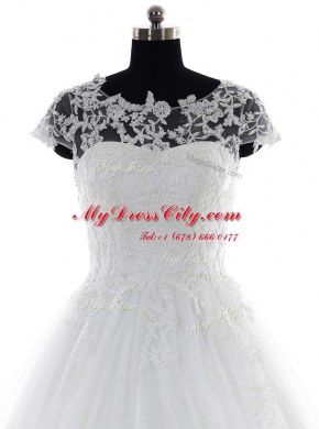 Flirting White Clasp Handle Scoop Lace and Appliques Wedding Dress Tulle and Lace Short Sleeves Brush Train