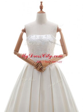Super White Lace Up Wedding Gown Lace and Appliques Sleeveless With Train Watteau Train