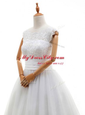 Shining Tulle Scoop Sleeveless Lace Up Lace Bridal Gown in White